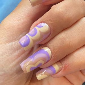 laura escanes uñas